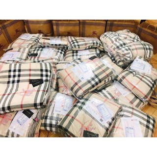 Chăn Burberry