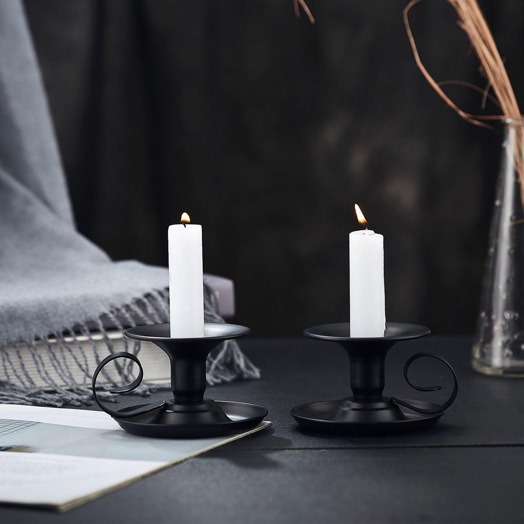 Giá Đỡ Đèn Cầy Bằng Sắt Phong Cách Halloween Độc Đáo