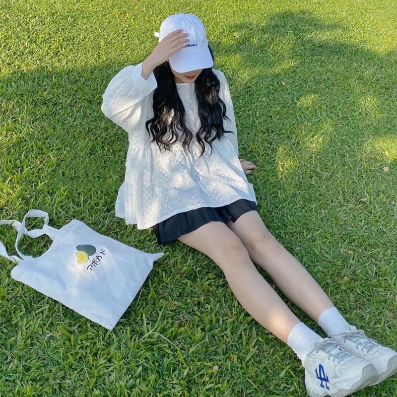 ÁO BABYDOLL DÁNG RỘNG THÊU HOA ULZZANG | BigBuy360 - bigbuy360.vn