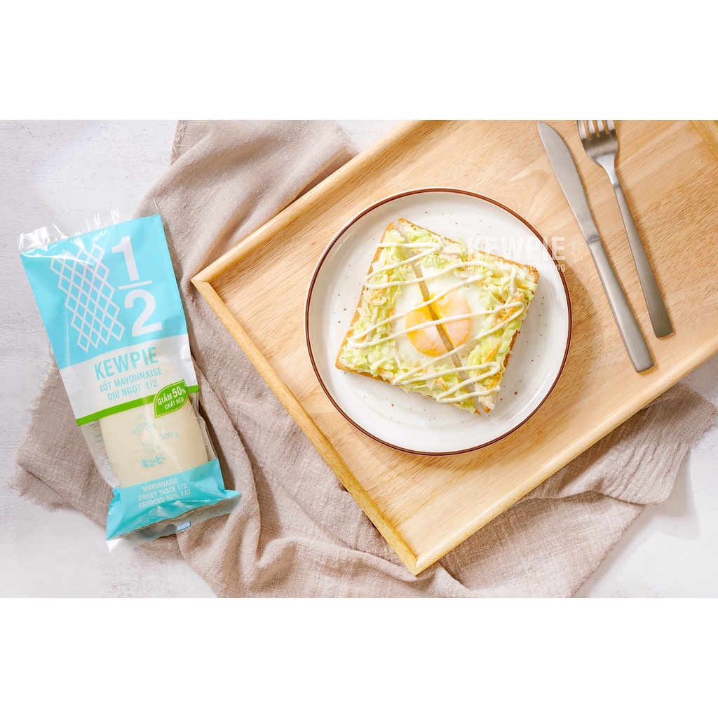 Xốt Mayonnaise Kewpie Dịu Ngọt 1/2 Giảm 50% Chất Béo 300g