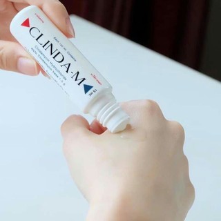 CHẤM GIẢM MỤN CLINDA-M THÁI LAN 15GR (HÀNG CHUẨN)