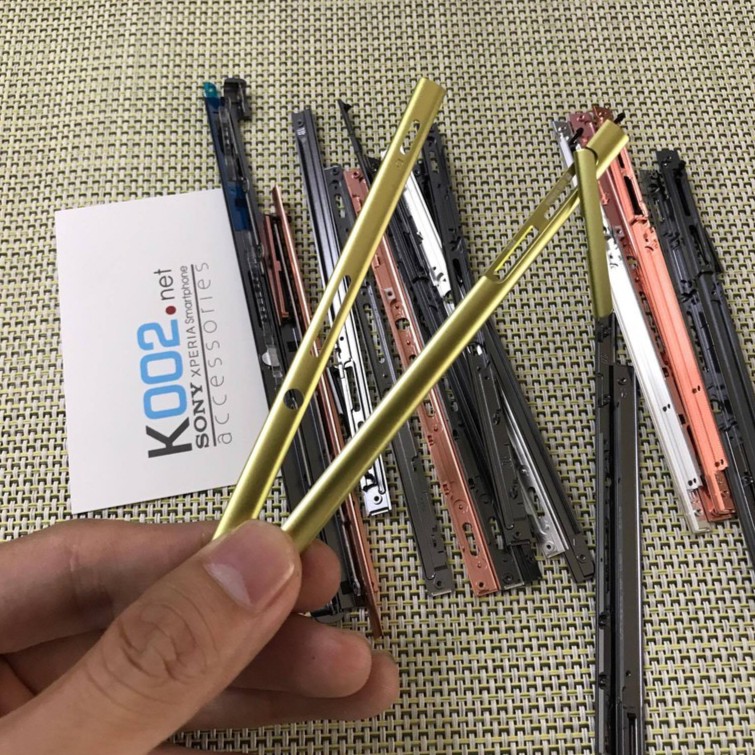 Bộ 2 thanh nẹp Sony XA Ultra  chính hãng Sony VN