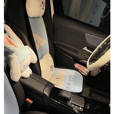 Gối tựa đầu, lưng trên ô tô Line Friends bằng da