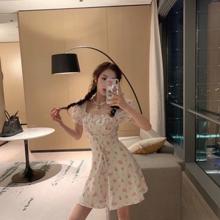 Đầm hoa rút eo