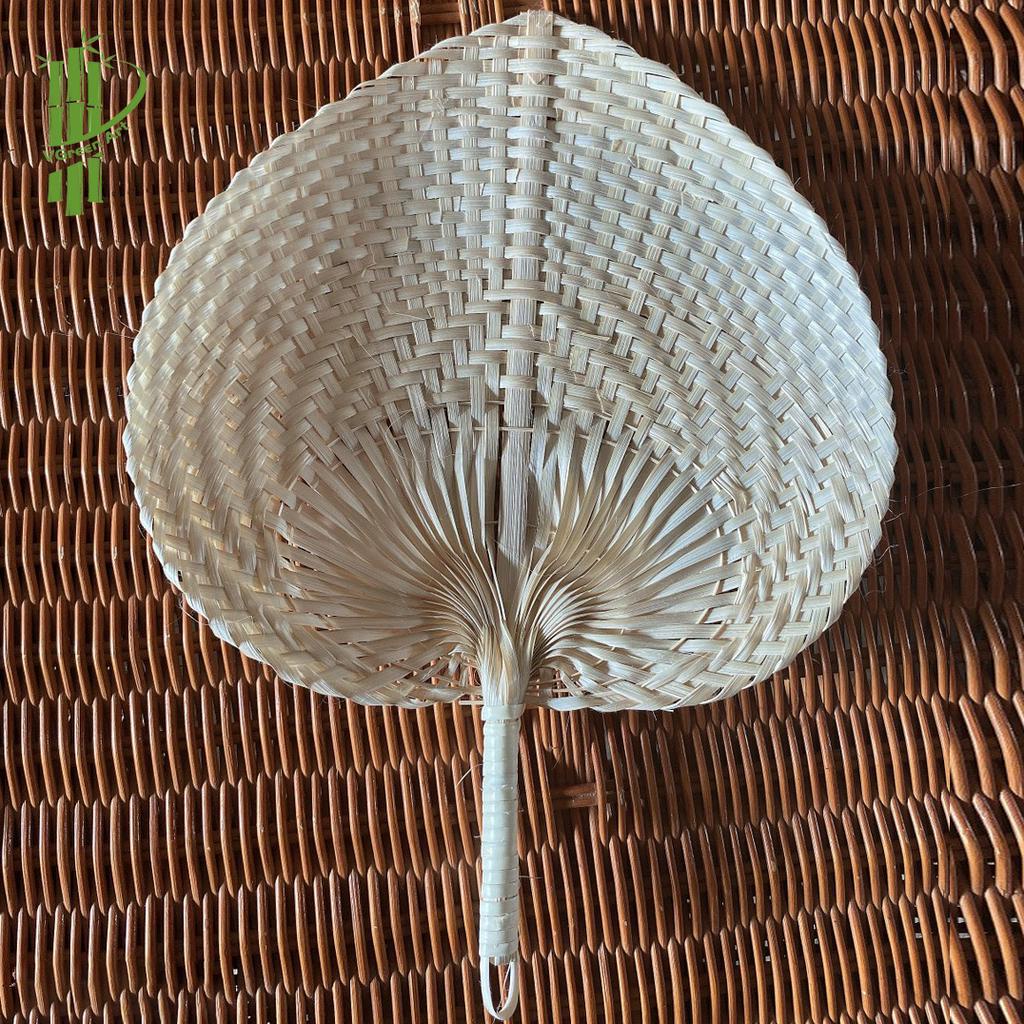 Quạt tre, lá buông hình tim, quạt lá đề cầm tay màu trắng tự nhiên, decor trang trí treo tường size 23-25 cm