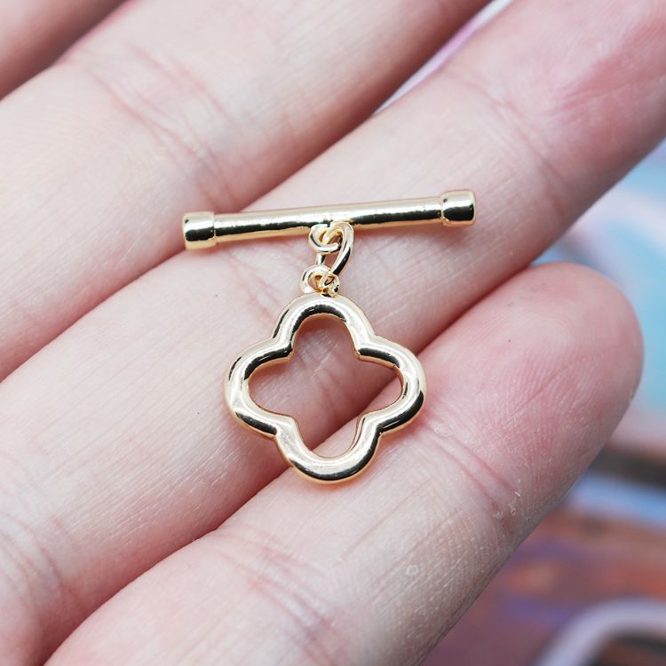 Khóa Cài Màu Vàng 18k Dày Dặn Dùng Làm Trang Sức Thủ Công