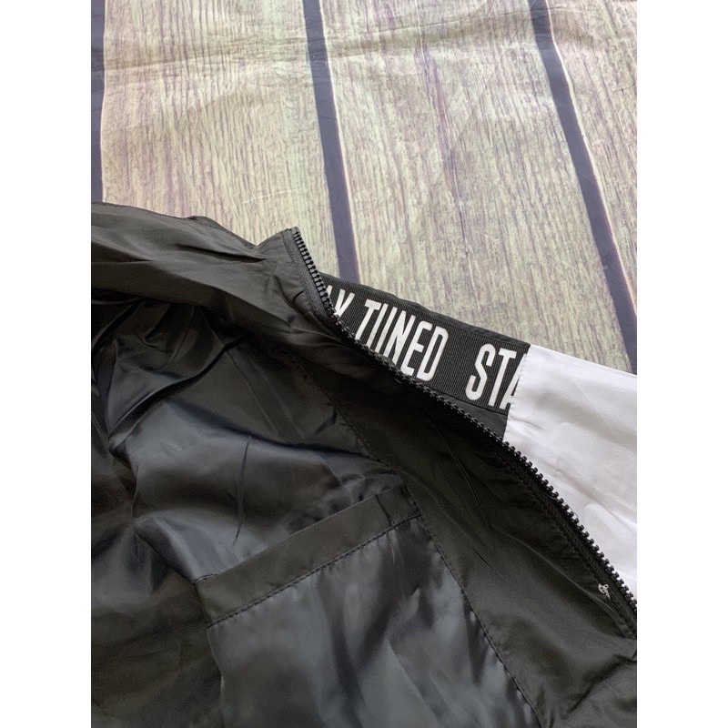 Áo khoác bomber dù gió nhẹ 2 lớp