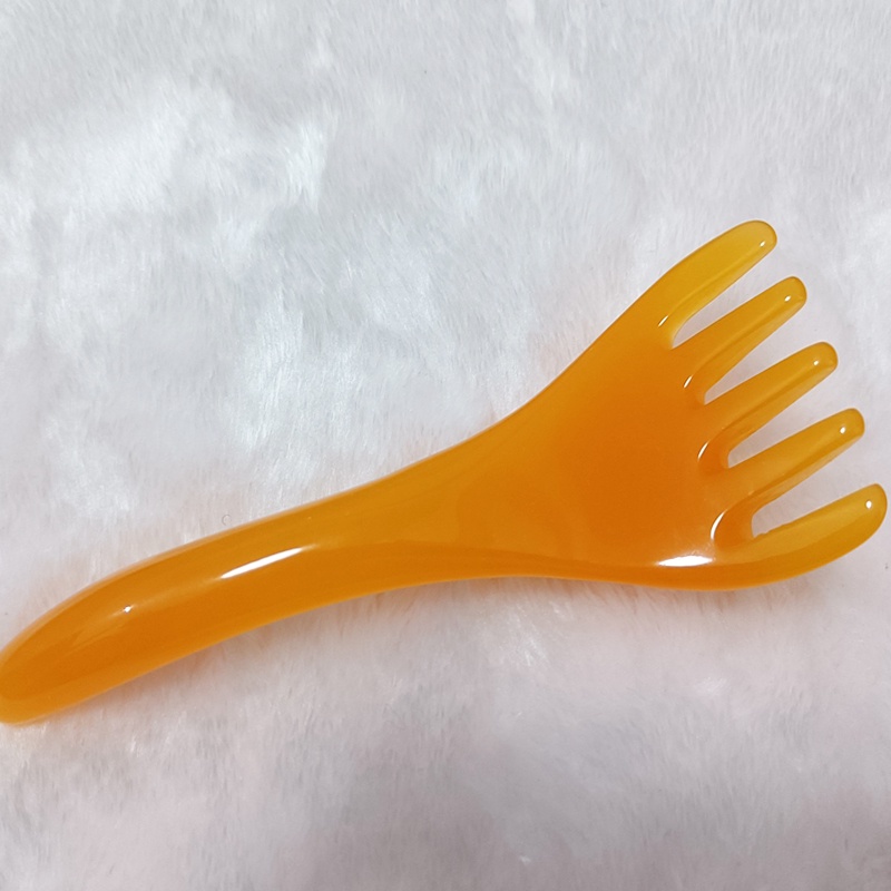 Dụng Cụ Mát Xa Đầu Và Chân Thiết Kế Năm Móng Tiện Lợi