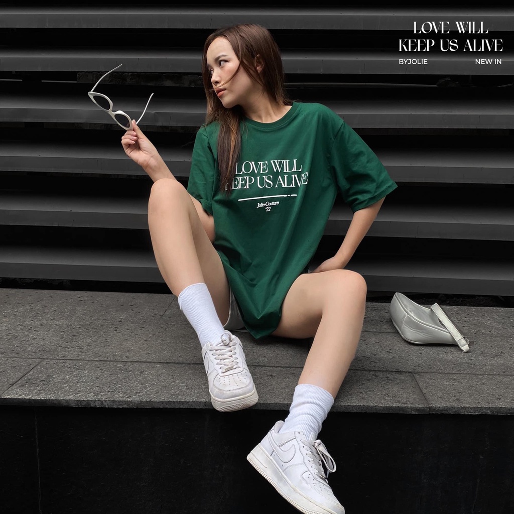 [ XANH LÁ ] ÁO THUN TAY LỠ PHOM RỘNG HÓT TREN MÀU XANH LÁ LOVE WILL KEEP US NỮ CỰC ĐẸP