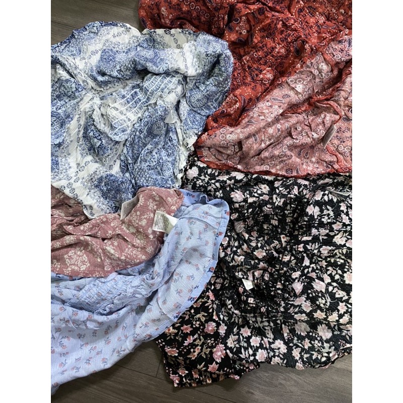 Áo trễ vai Hippie Rose smocking dư xịn ( form nhỏ nha mn )