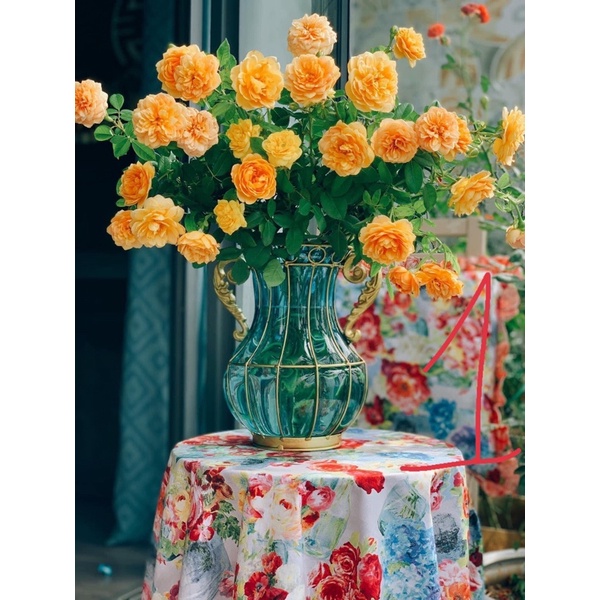 Lọ hoa pha lê xanh dương, xanh lá để bàn phong cách Châu Âu