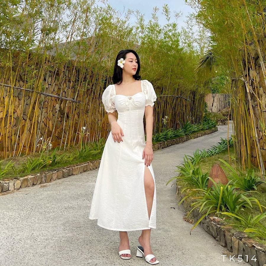 Đầm xòe xẻ tà tay phồng khoét ngực buộc dây