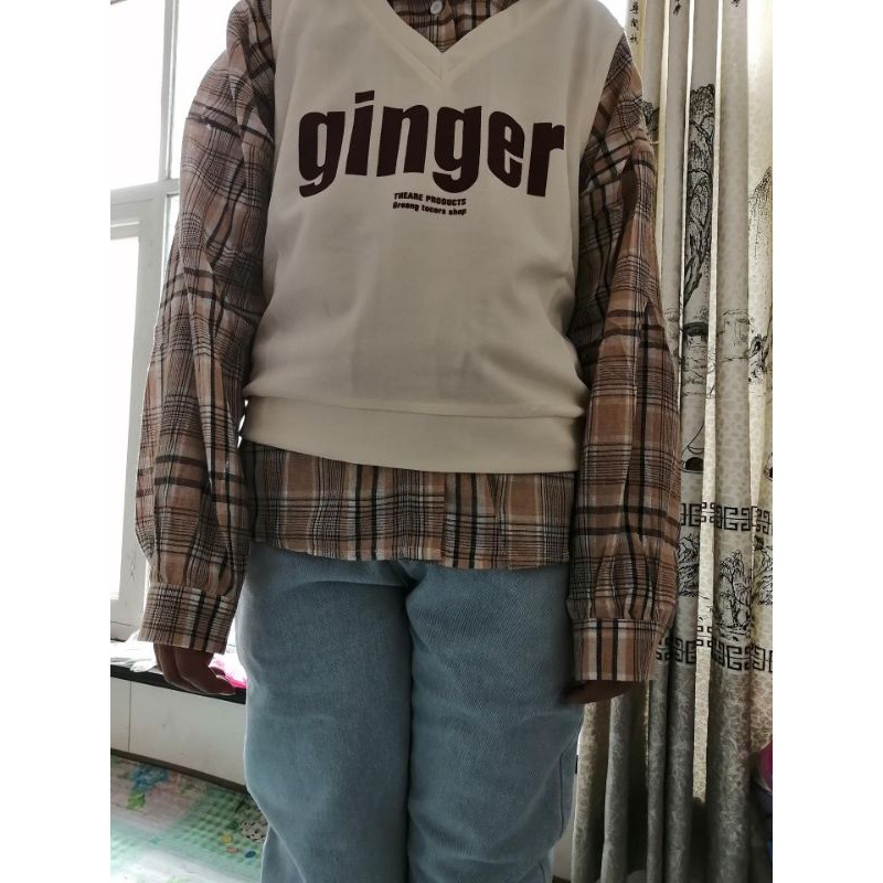 Set trang phục học sinh Hàn áo sơ mi kẻ + áo gile thun + quần jean phong cách năng động