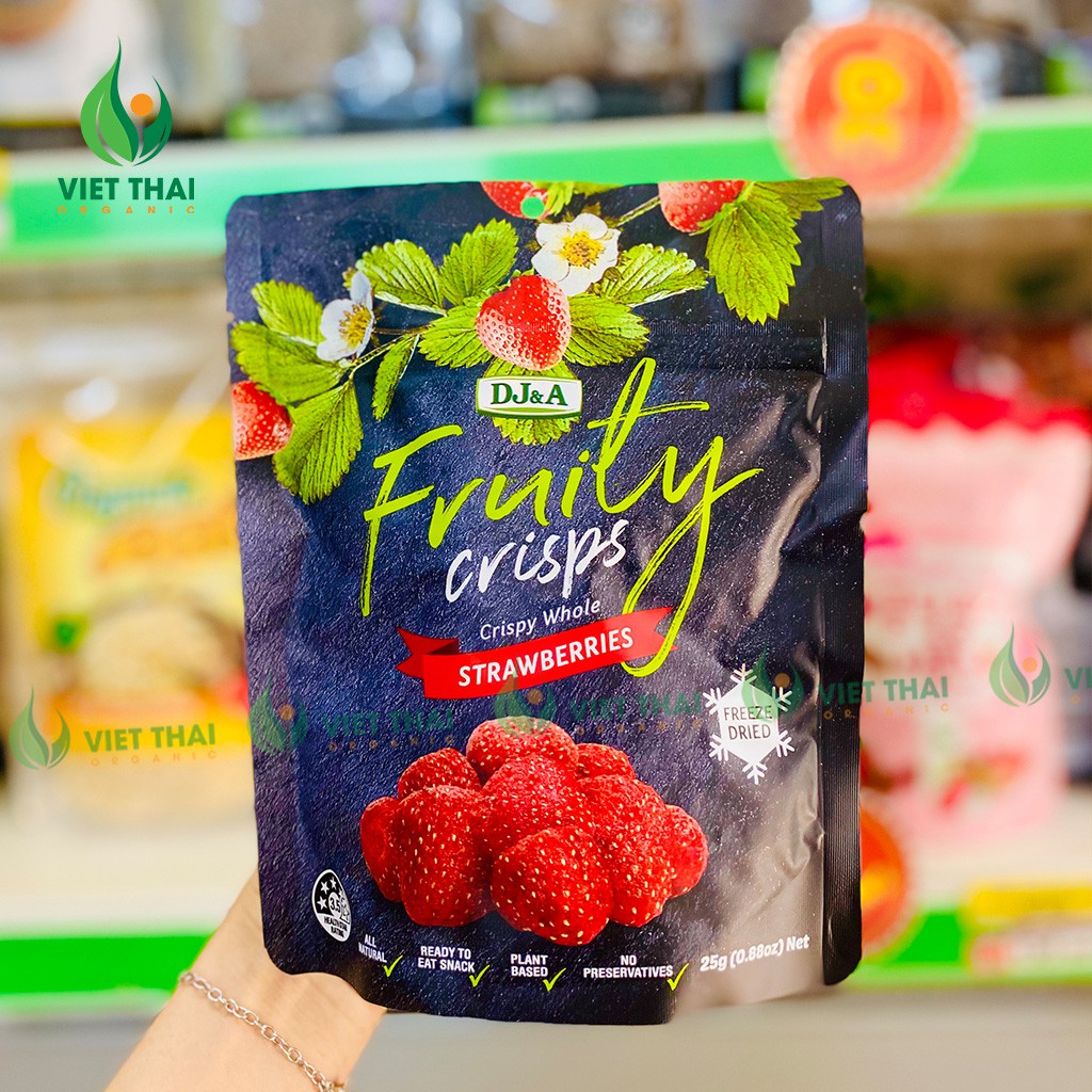 Dâu tây sấy giòn DJ&A Úc ( 25g ) Chua chua ngọt giòn ngon khó cưỡng | BigBuy360 - bigbuy360.vn