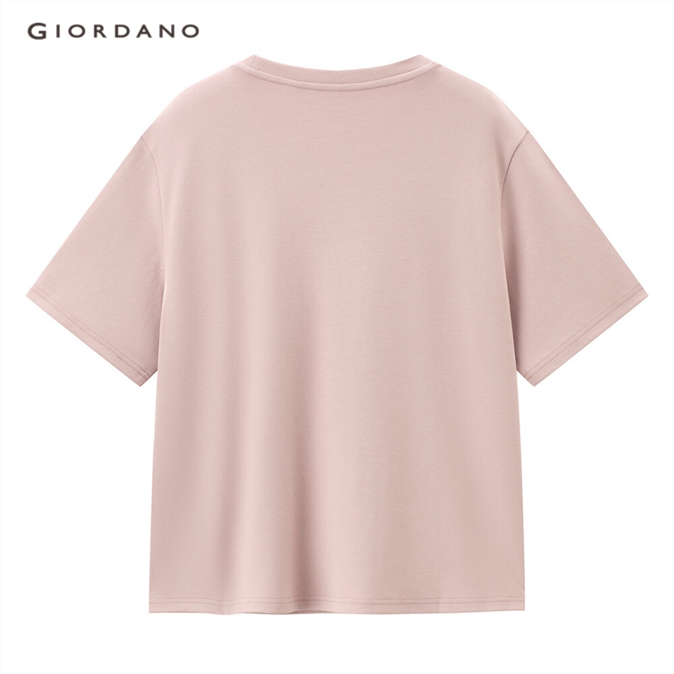 Áo thun Giordano 05322382 tay ngắn cổ tròn dáng rộng vải cotton 100% in chữ tiếng Anh sành điệu cho nữ