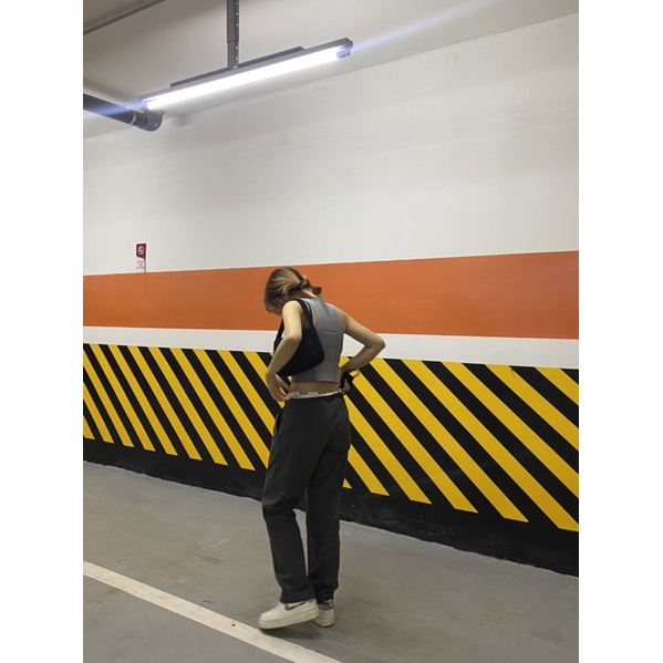 Áo tanktop ôm sát