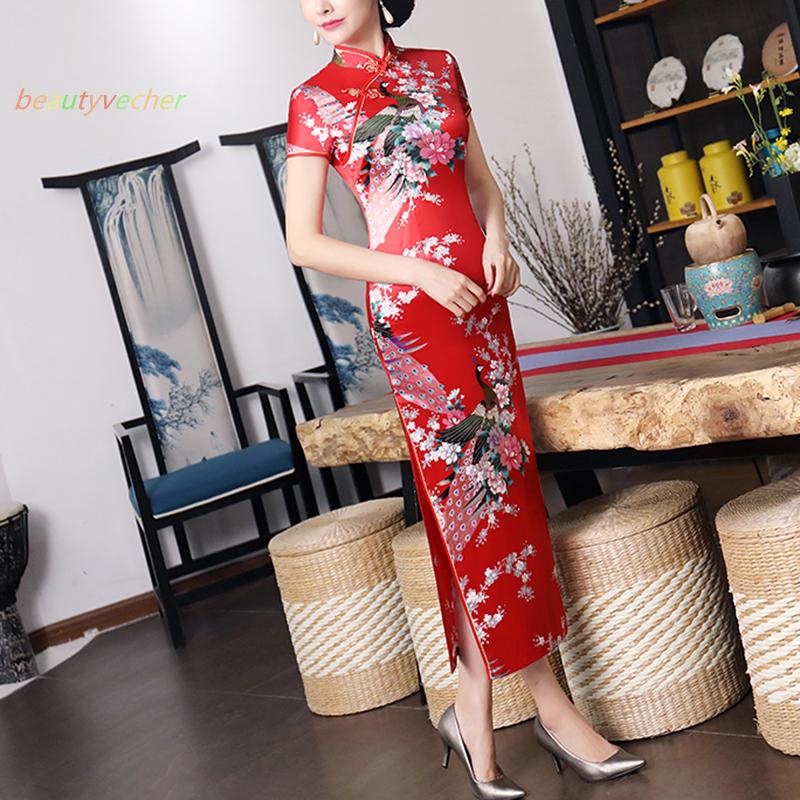 Sườn xám lụa satin in hình chim sếu phong cách vintage