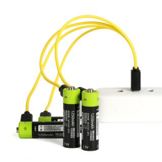 Pin sạc AA AAA bằng cổng Micro USB