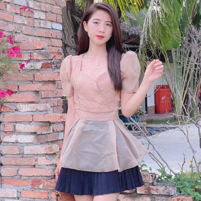 Set trang phục nữ chân váy dập li mix áo kiểu tay phồng  4YOUNG FASHION ST01