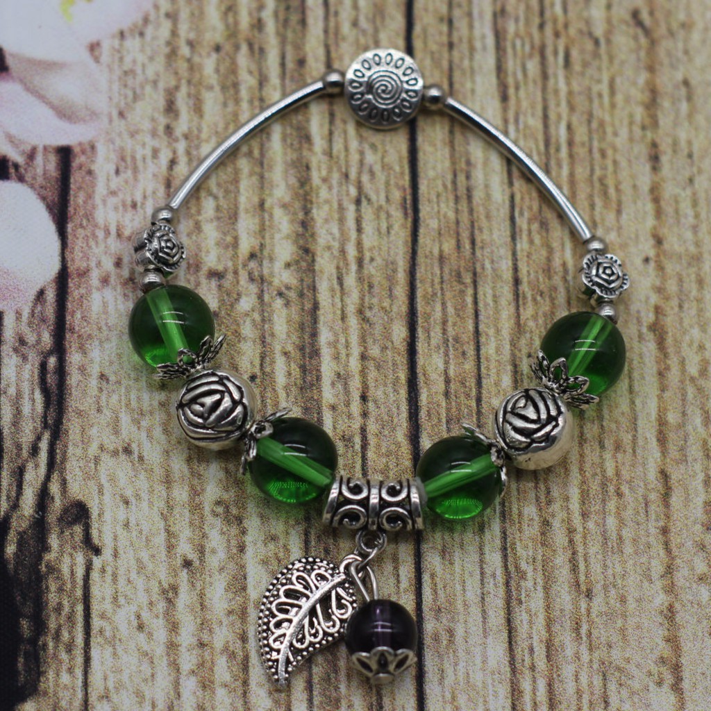 VT43 Vòng tay hạt đá mix charm 5 cái/lốc