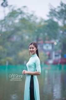 Áo dài truyền thống