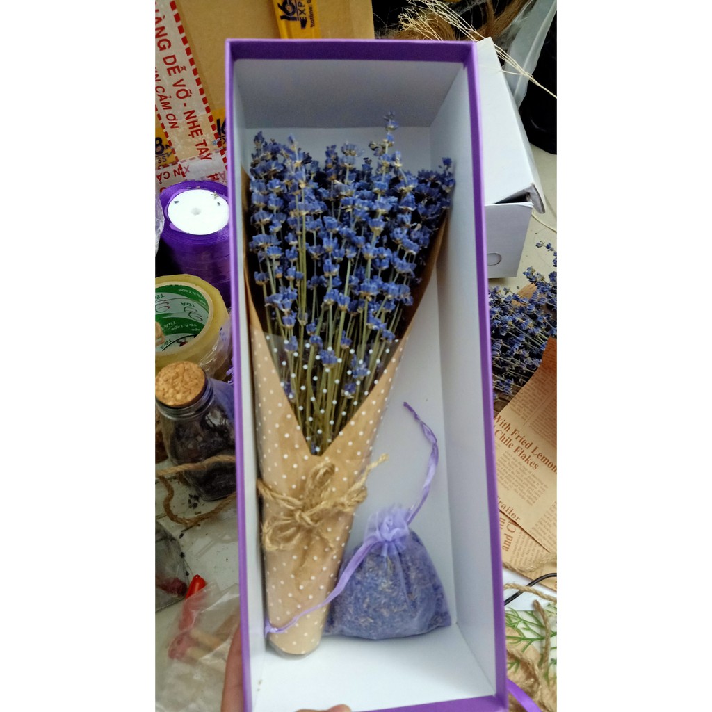 Hộp quà tặng hoa oải hương lavender khô xinh xắn