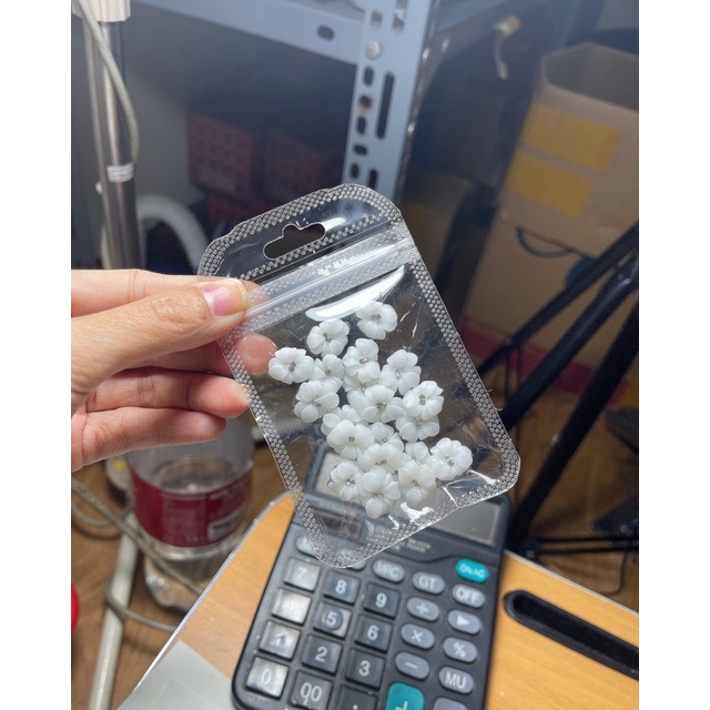 THANH LÝ hoa cúc 9 cánh ( set 20 bông )