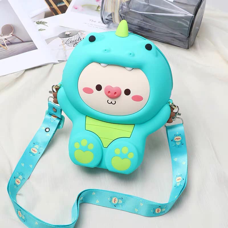 Túi đeo chéo silicon gấu cosplay siêu xinh | BigBuy360 - bigbuy360.vn