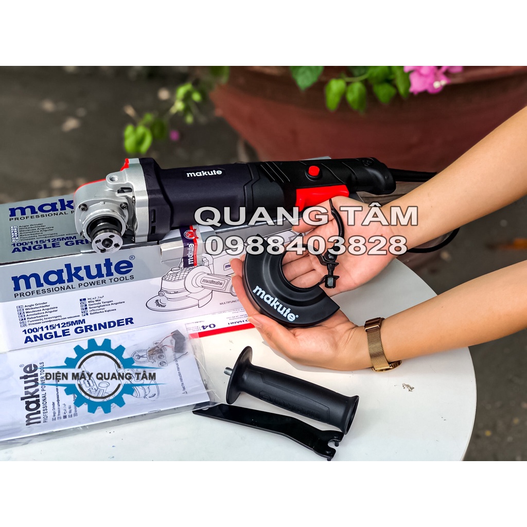 Máy Mài Có Triết Áp Điều Chỉnh Tốc Độ Makute AG126-LV [Chính Hãng]