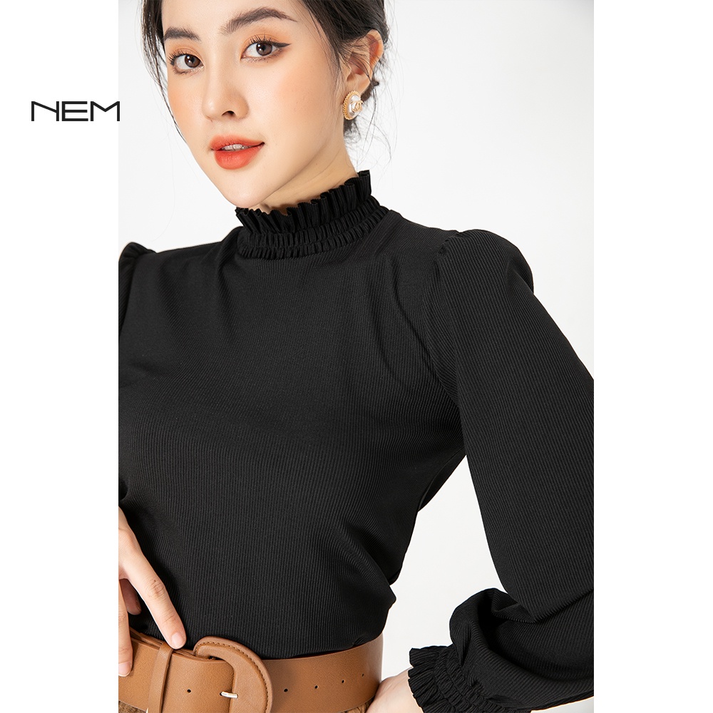 Áo thun nữ thiết kế cổ bèo tay bồng màu đen  NEM Fashion TS11712