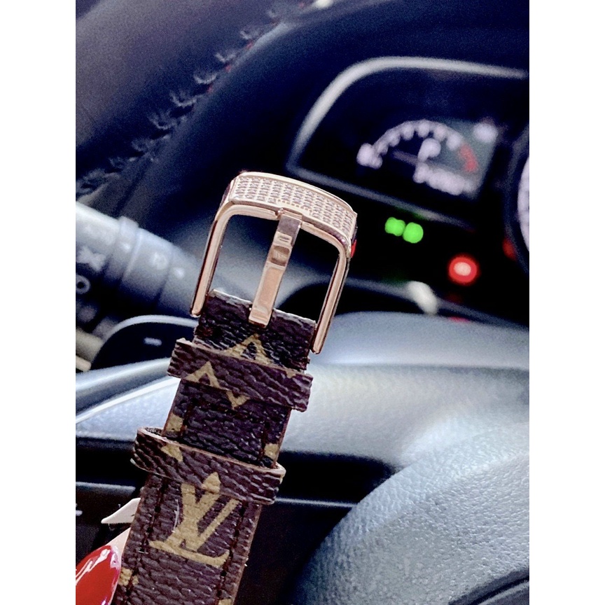 [FULL BOX] Đồng hồ nữ LOUIS VUITTON IN DIAMONDS - Máy thụy - 33mm- bảo hành 24 tháng | BigBuy360 - bigbuy360.vn