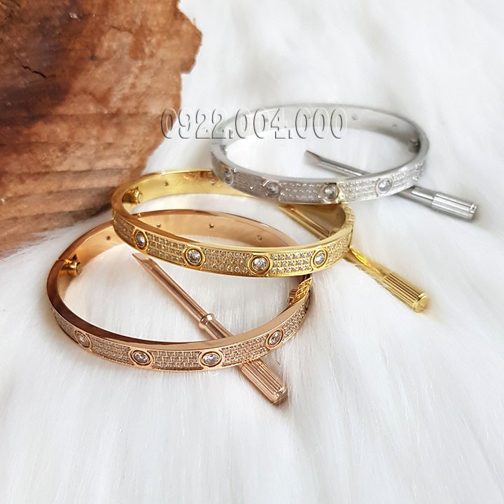 Vòng tay đính 3 hàng đá full logo, vòng 3 hàng đá VZ1592