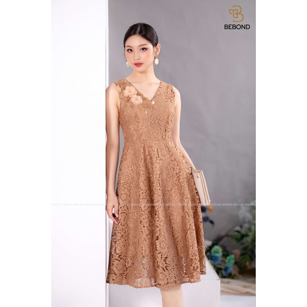 BEBOND Đầm ren thiết kế Lily Dress đính hoa thêu màu nâu sang trọng