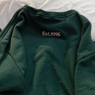 Áo sweater tay dài 1996