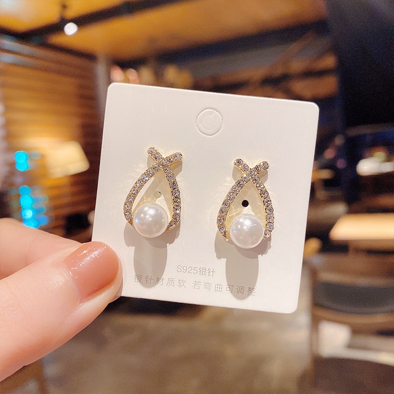 Bông Tai Đính Đá Ngọc Trai Giả Phong Cách Cá Tính