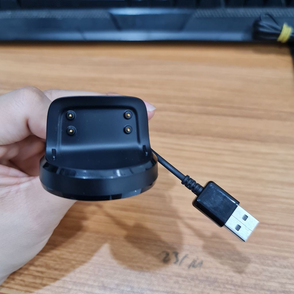 Đế Sạc Đồng Hồ Samsung Gear Fit 2 (SM-R360) - Samsung Gear Fit 2 Pro (SM-R365) Hàng Chuẩn Bóc Máy