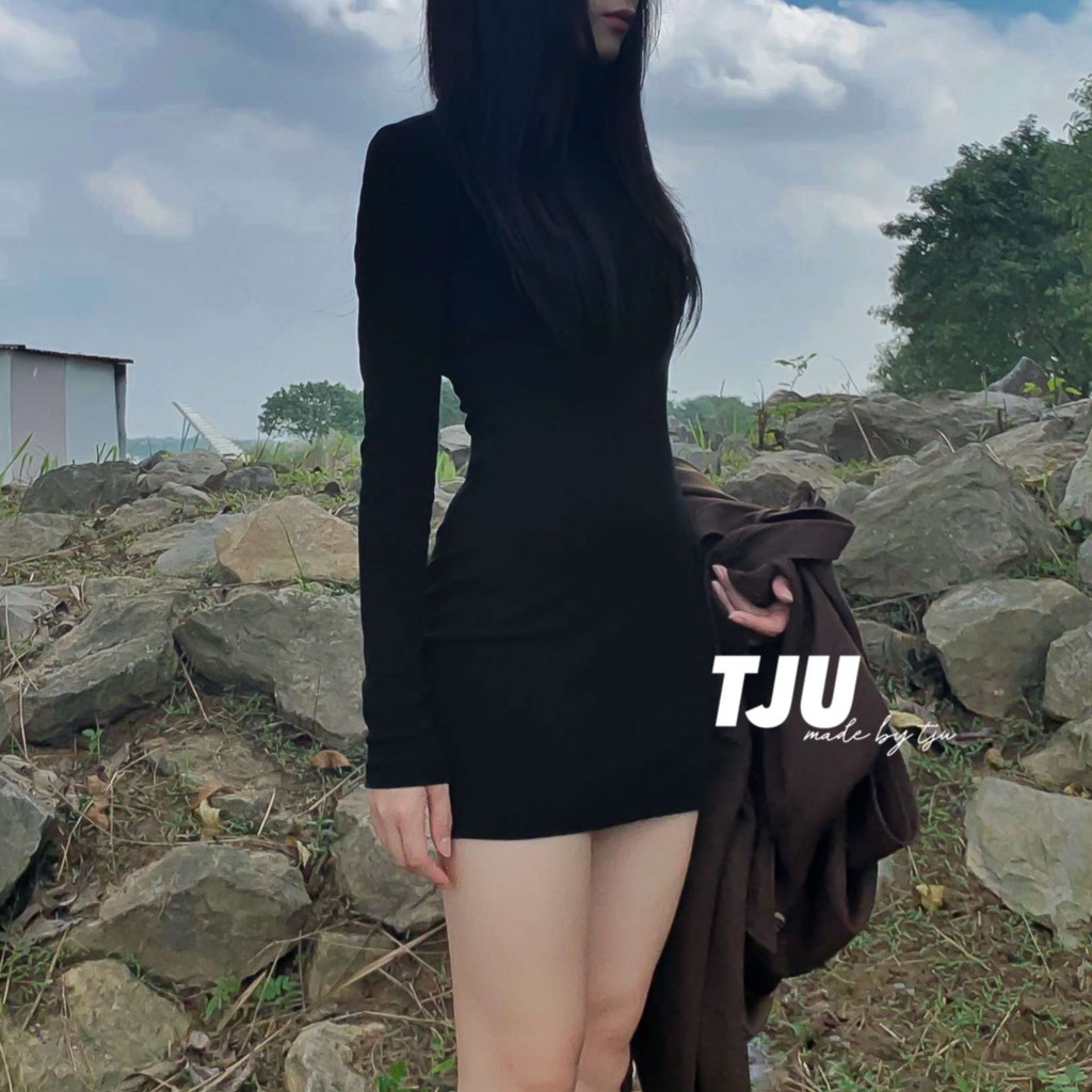 Váy body dài tay trên gối trơn trắng đen, Đầm body dài tay dáng ngắn ulzzang, Hàn Quốc, thiết kế T-Ju (váy catchy) | BigBuy360 - bigbuy360.vn