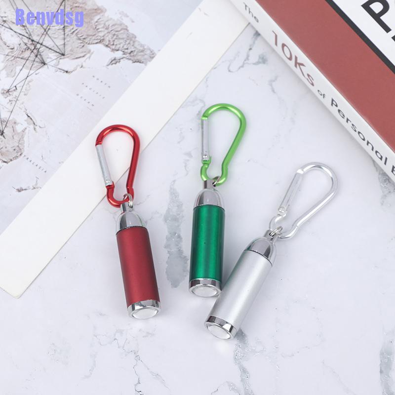 Đèn pin mini siêu sáng có móc khóa dễ mang theo tiện dụng cắm trại