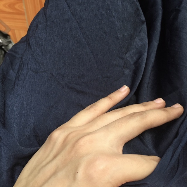 1kg sale Vải hai mặt lanh lụa màu xanh than và đen than khổ 1,3m của Vải rẻ HB shop