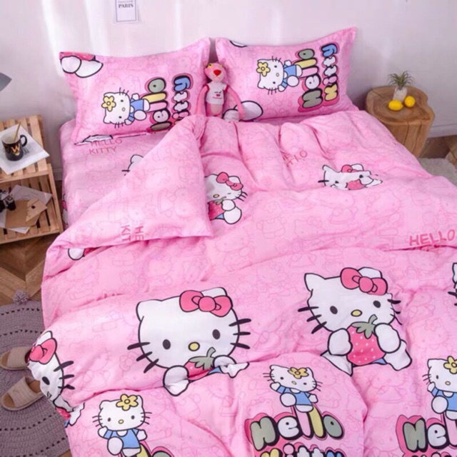 Set chăn phao ga gối hello kitty.