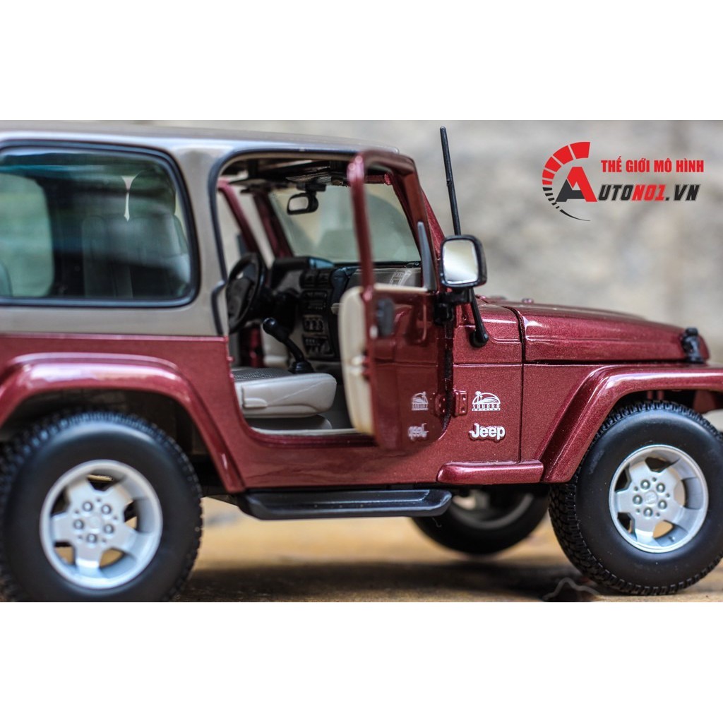 MÔ HÌNH XE JEEP WRANGLER SAHARA BROWN CÓ MUI 1:18 MAISTO 6679