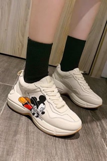 Giày thể thao mickey