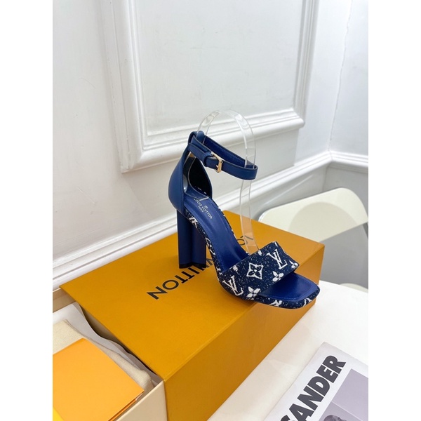 Sandal cao gót mũi vuông gót 10p da thật cao cấp thương hiệu Louis Vuitton LV