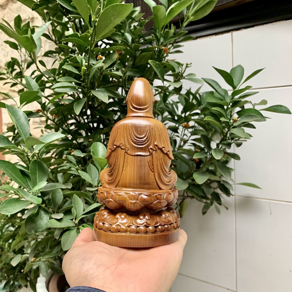 Tượng phật bà quan âm bồ tát cao 15 cm để táp lô xe ô tô