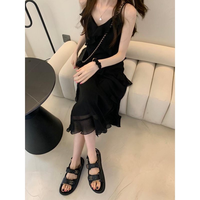 Đầm Lửng Hai Dây Mỏng Màu Đen Thời Trang Mùa Hè 2022 Dành Cho Bạn Nữ