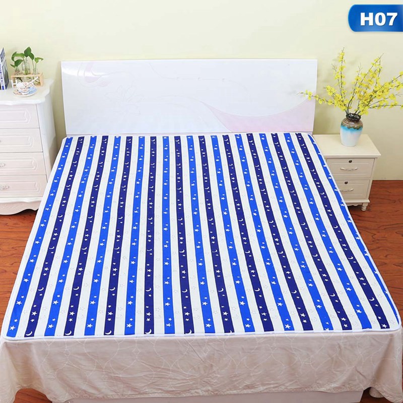 Nệm lót trải giường ngủ vải cotton in họa tiết dễ thương cho bé chống thấm nước