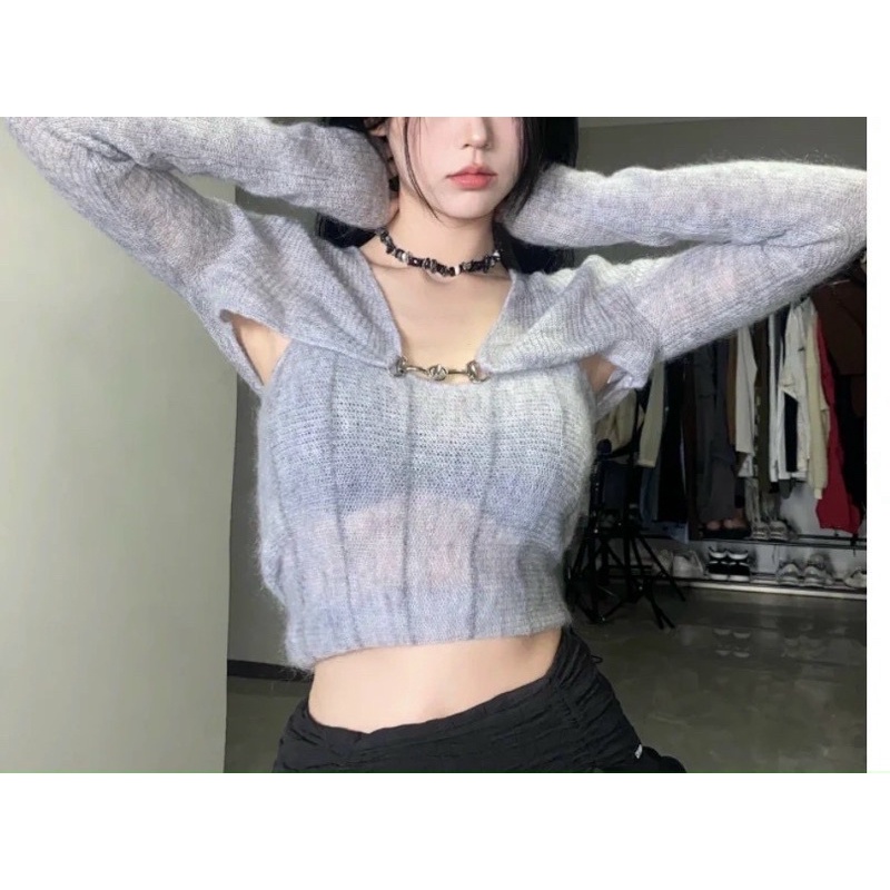 Set áo hai dây len mix cadigan lửng dài tay, set hai chi tiết mặc rời được nhé.