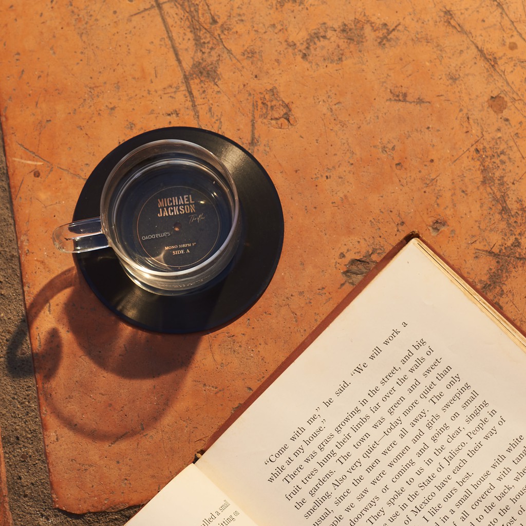 Bộ 2 Lót ly Hình Đĩa Than Album Michael Jackson Thriller - CS014