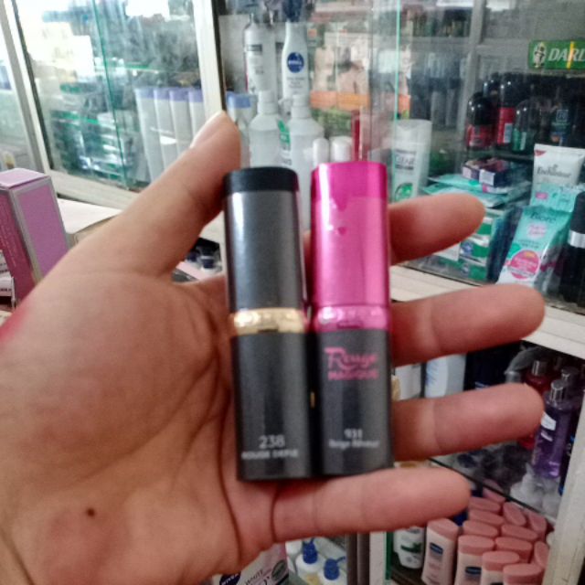 Son thỏi lì Loreal
