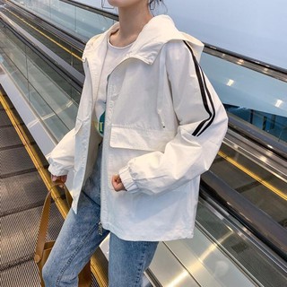 ............... Áo khoác gió nữ siêu hot